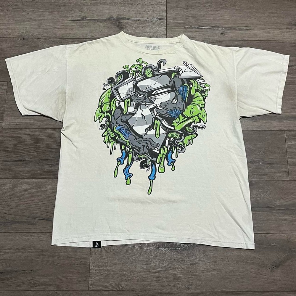 VINTAGE Y2K Famous stars and straps zombie white skate tshirt